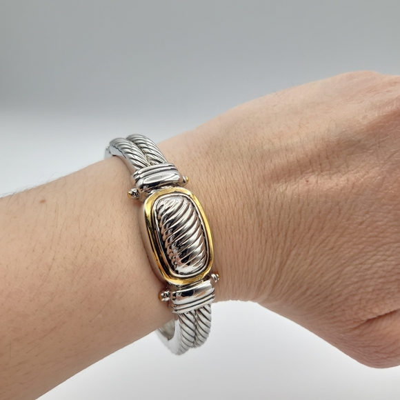 Vintage Two Tone Cable Hinged Bangle Bracelet Silver Gold Tone Chunky Cuff - Picture 12 of 14